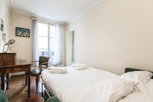 Papillon 2272 Hld 34498 Hotel Parijs